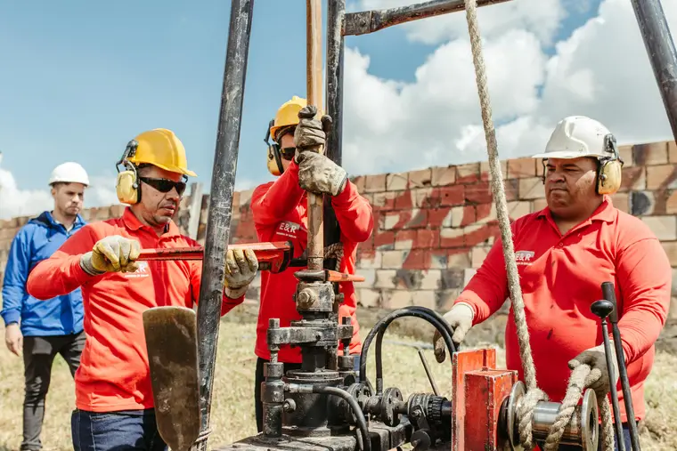 Estudios de suelos e ingeniería geotécnica — fotografía 5